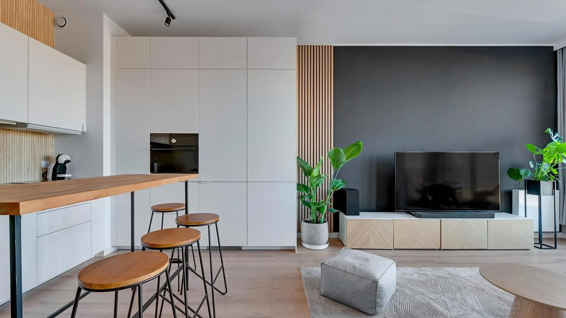 Brabank 20 By Grand Apartments location